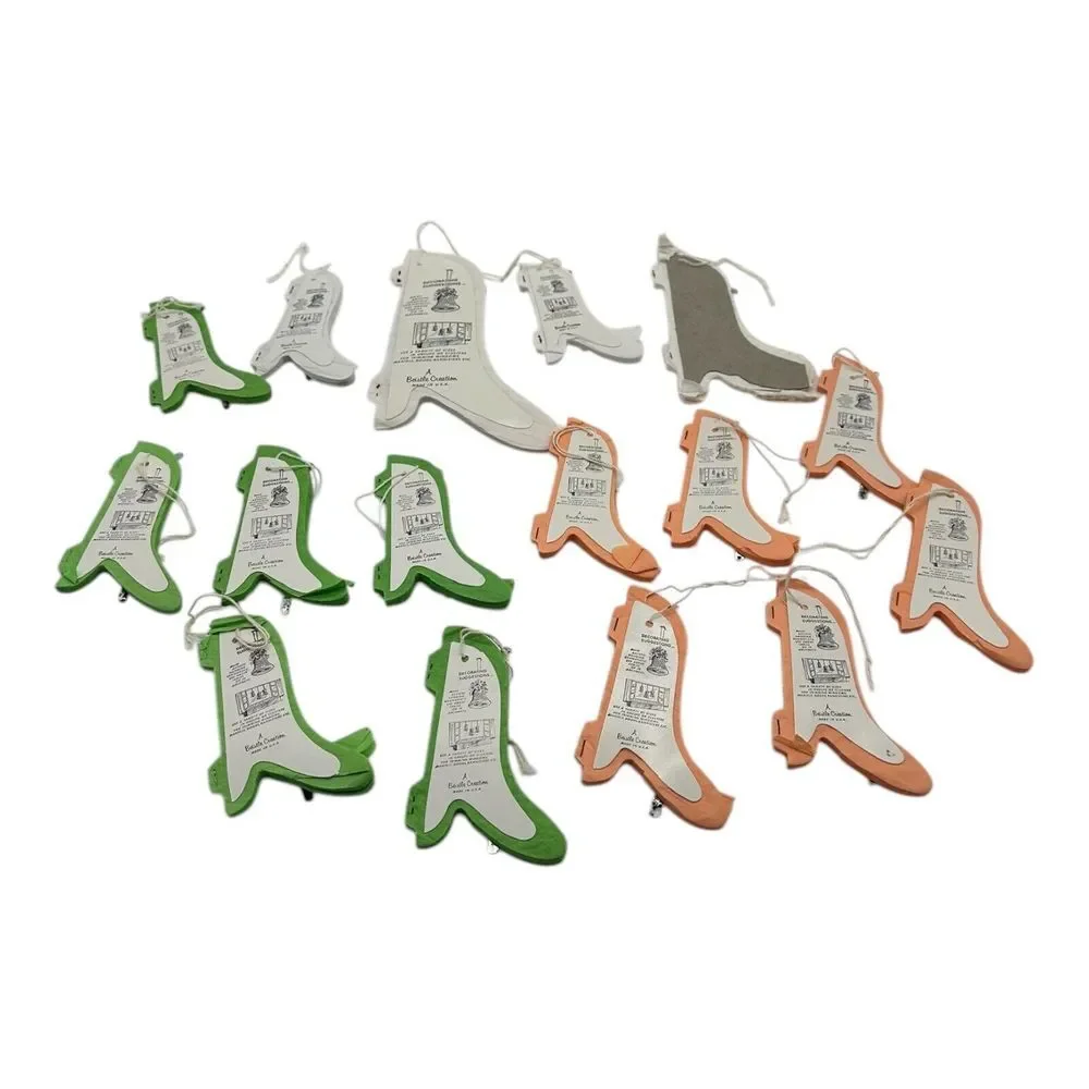 Lot of 16 Vintage Beistle Westminster Paper Bells Honeycomb White‎ Orange Green